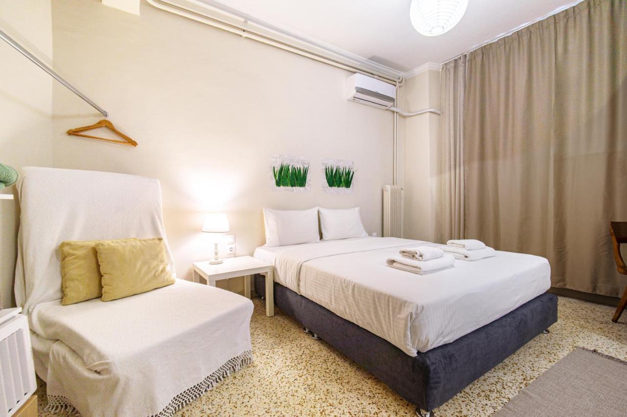 Filopappou Decent Apartment Athènes Extérieur photo
