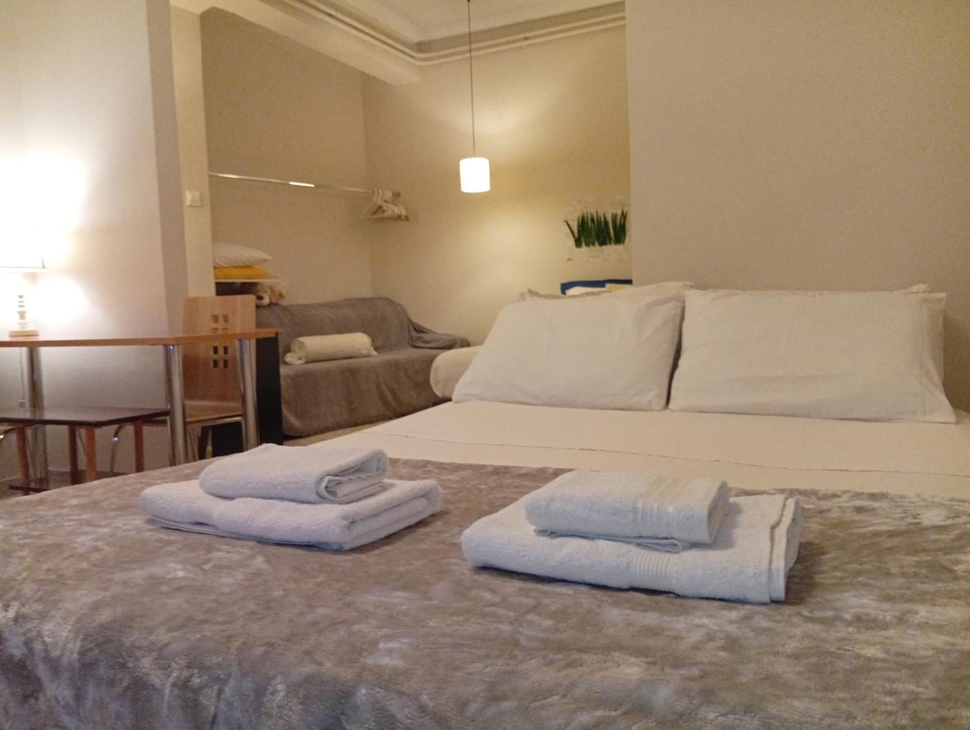 Filopappou Decent Apartment Athènes Extérieur photo