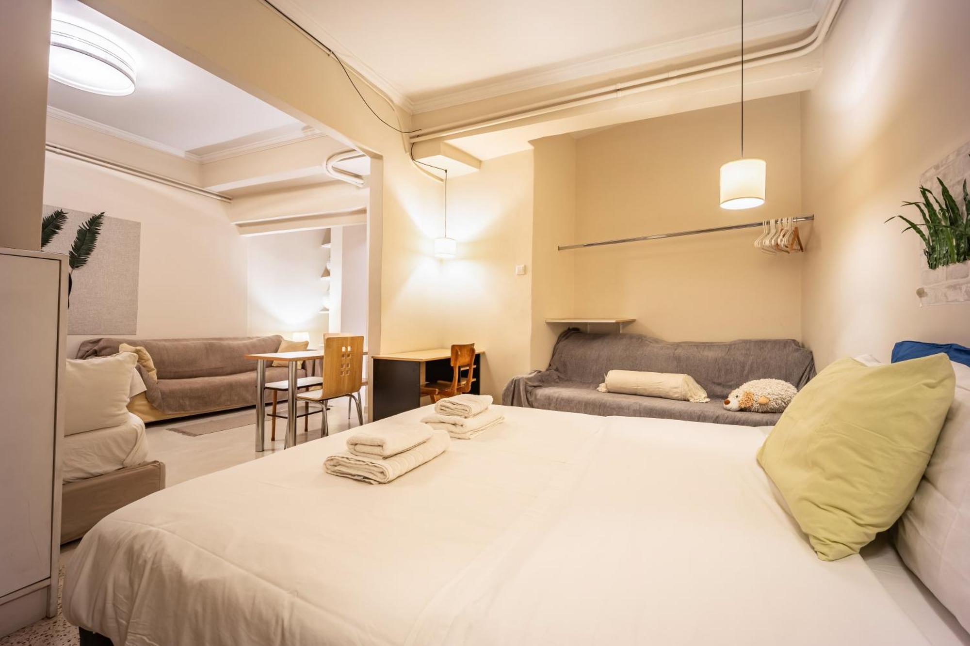 Filopappou Decent Apartment Athènes Extérieur photo