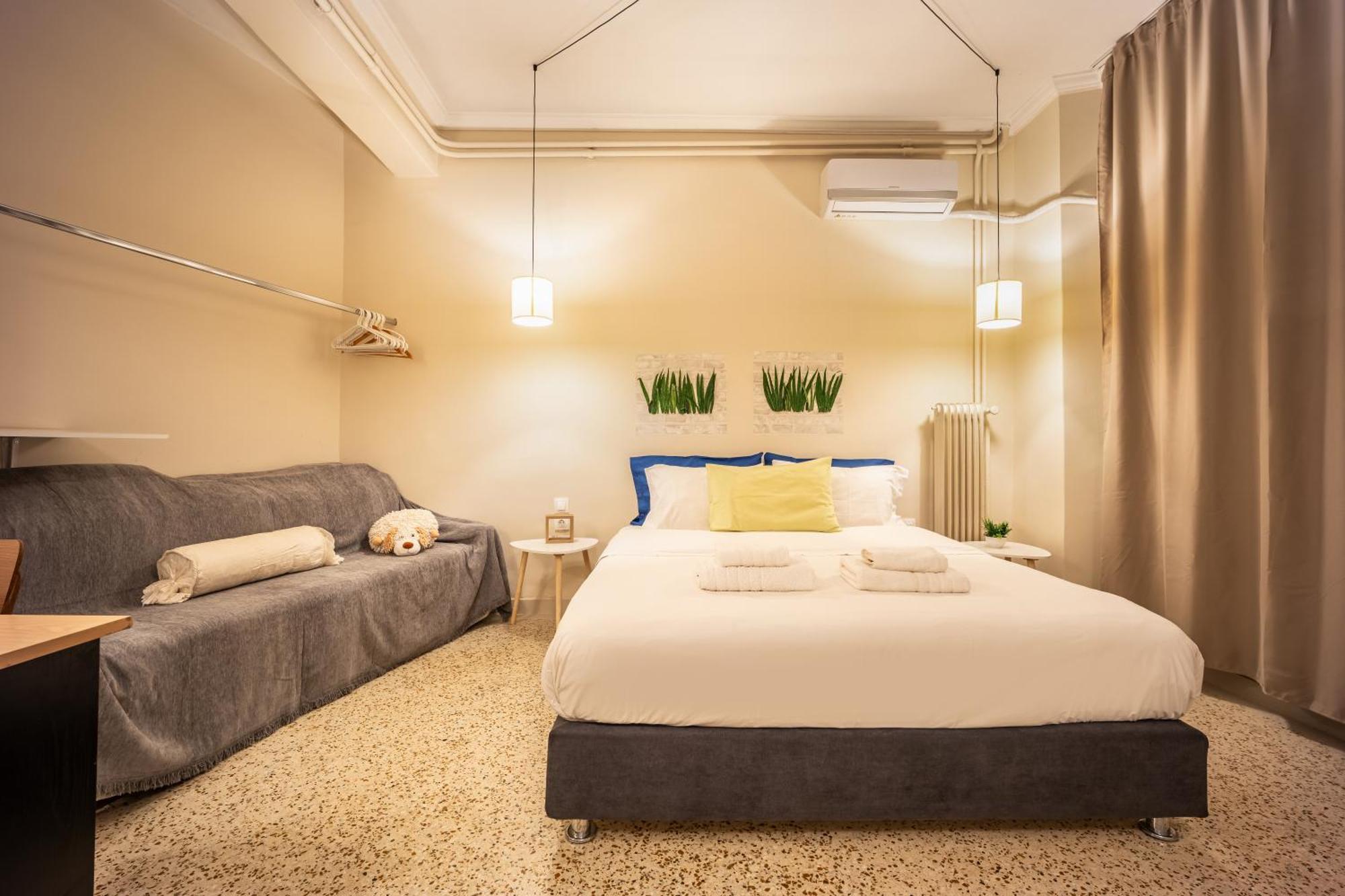 Filopappou Decent Apartment Athènes Extérieur photo